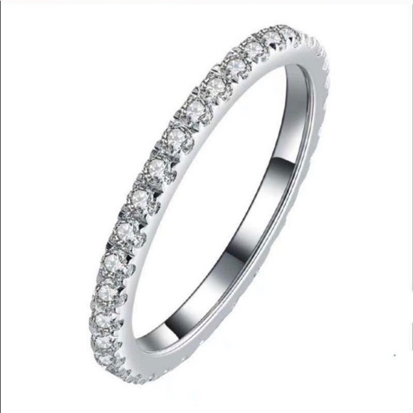 NEW 18K White Gold Diamond Eternity Stackable Ring - Picture 8 of 8